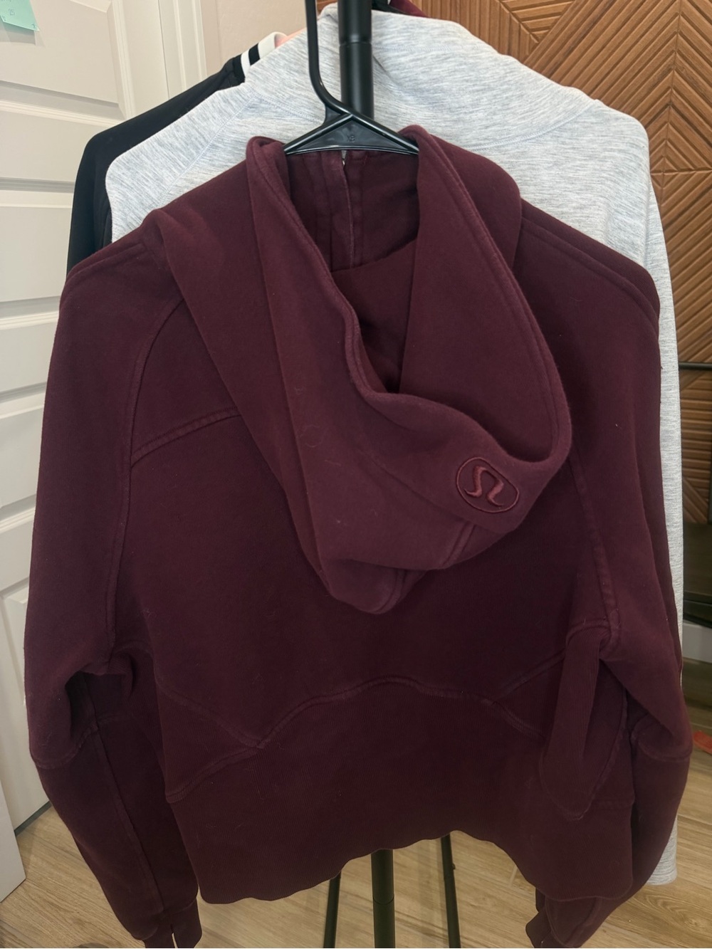 lululemon Scuba Oversized Full-Zip Hoodie - Picture 4 of 8